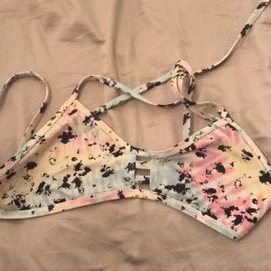 MUST SELL Multicolored Jolyn vent top